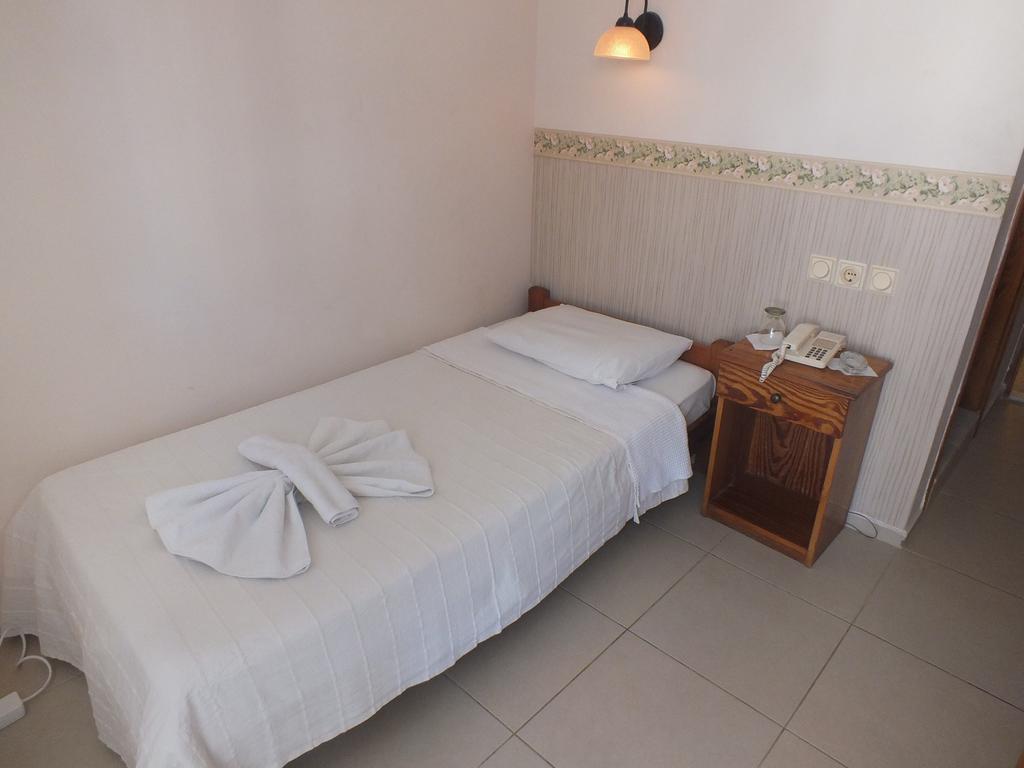 Hotel Dorukhan Kusadasi Habitación foto