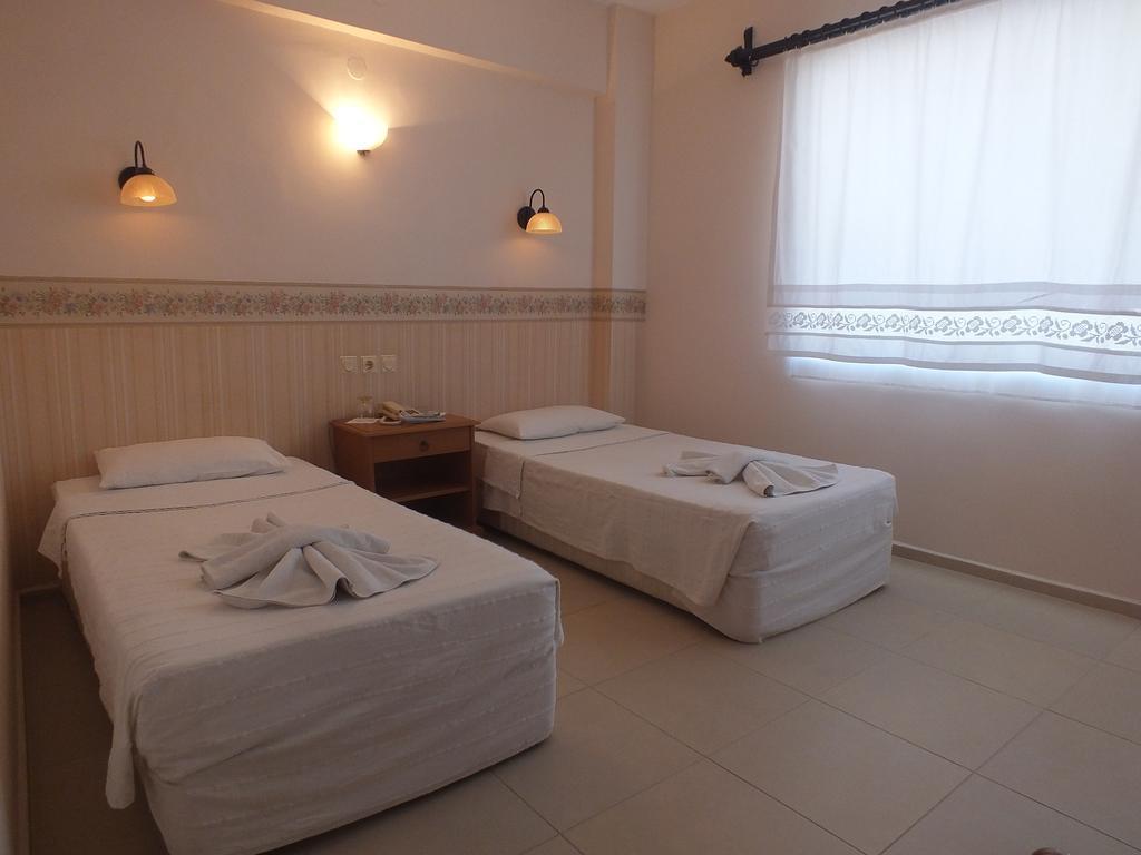 Hotel Dorukhan Kusadasi Habitación foto